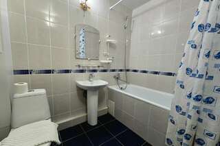 Гостиница Velara Анапа Номер с кухней и стиральной машиной без балкона-8